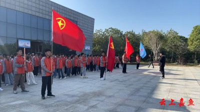 蓝天抗洪英雄中学走进簰洲湾98抗洪纪念馆开展党史学习教育