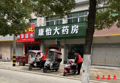 簰洲湾镇：文明交通停放整治 助力乡镇秩序提升