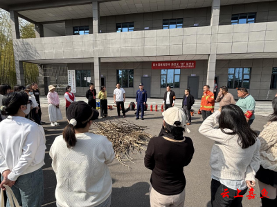 鱼岳镇人大：防范未“燃”筑安全