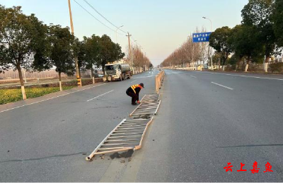 排查公路地质灾害隐患 筑牢交通安全防线