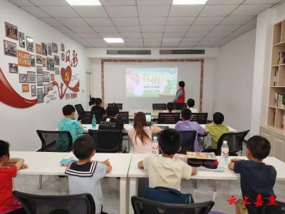 鱼岳镇樱花社区开展青少年节气科普活动