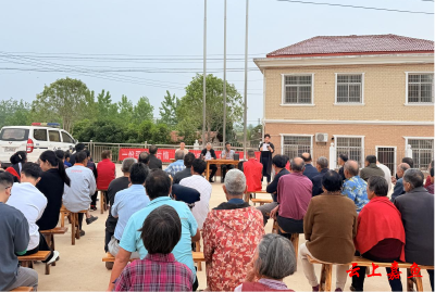 渡普镇：联合普法暖民心