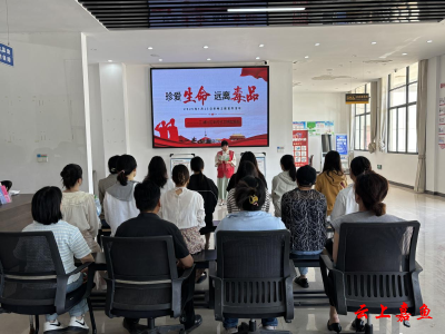 鱼岳镇三湖社区：禁毒宣讲润民心