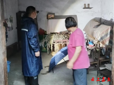 高铁岭镇多举措筑牢防雨 “安全网”