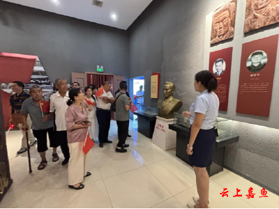 鱼岳镇三湖社区：追寻红色足迹 汲取奋进力量