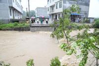 多图 | 通城遭受暴雨袭击 抢险救灾有序进行中…