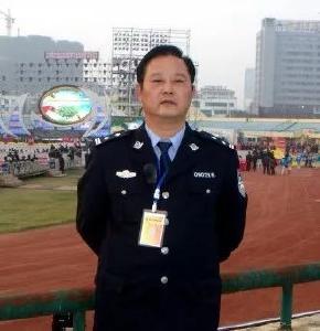胡金书——铁骨柔情的忠诚卫士