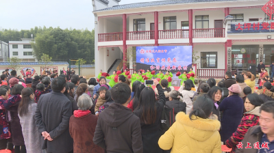 大坪乡：村民展风采  歌舞庆三八