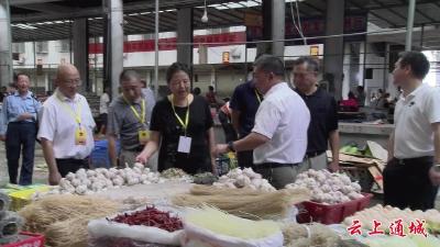 县人大常委会开展食品安全监管工作调研