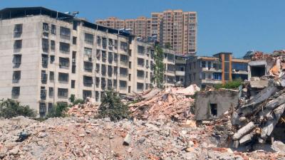 通城：博仁外贸片区外贸宿舍楼、商业宿舍楼顺利拆除