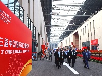 湖北通城：借进博舞台 招世界客商
