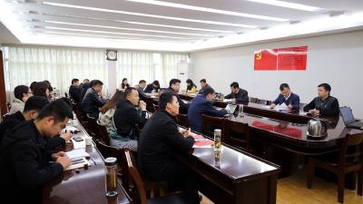 通城县委办公室机关党支部开展2021年第4期主题党日活动