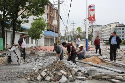 【云上通城问政回访】“15日内完成改造” 这条道路怎样了？