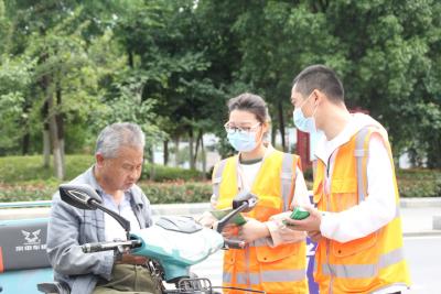 通城县环卫局：推进垃圾分类  建设美丽通城