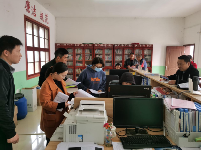 沙堆镇开展专项督查 巩固脱贫攻坚成果