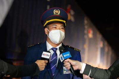 首趟从昆明始发的中老铁路国际列车抵达万象