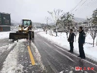 刷屏！风雪里这些“冻“人“色彩”温暖一座城