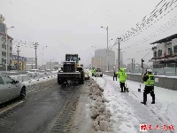 刷屏！风雪里这些“冻“人“色彩”温暖一座城
