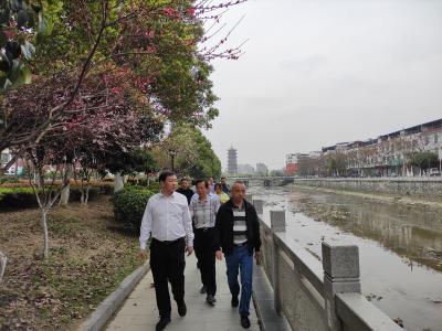 “脚步丈量”秀水河 共护河流生态