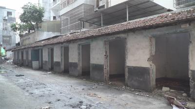 茶仙居小区：拆除“违建小屋” 新增15个停车位