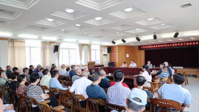 通城县自然资源规划局举行重阳节老干部座谈会
