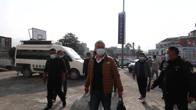 视频-省市场监管局来通城开展省级放心消费创建示范单位验收 