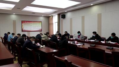 视频-通城县十五届县委常委会第38次会议召开