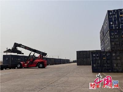 中老铁路首次实现单日客货运量双破“万”