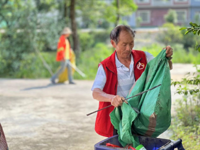 通城县塘湖镇南虹村：“河”我一起 扮靓南虹