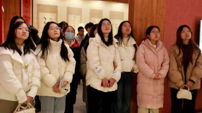 看变化 鼓信心 谋发展｜通城县举办青年学子联络站骨干“家乡行”活动