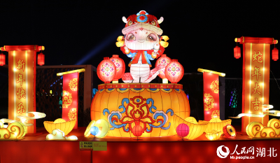 新春走基层丨湖北荆门：灯会欢乐不打烊