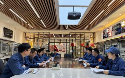 演绎工厂高质量发展“生产乐章”