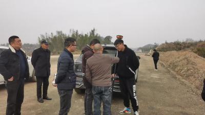 通城县沙堆镇：加速353国道（通城县境段）改建工程安置点项目建设