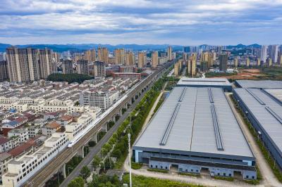 咸宁市委书记周锋：当好支点建设生力军 加快打造武汉都市圈绿色发展重要增长极