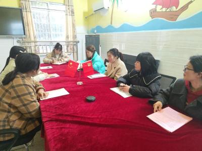 通城县沙堆镇中心幼儿园：组建“最小”应急单元，守护“最大”校园安全