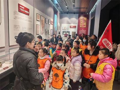 欢聚闹元宵 共“煮”同心圆
