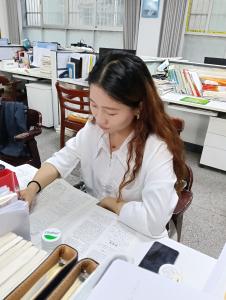 赵雅茹：跨越千里育桃李 带病坚守显担当