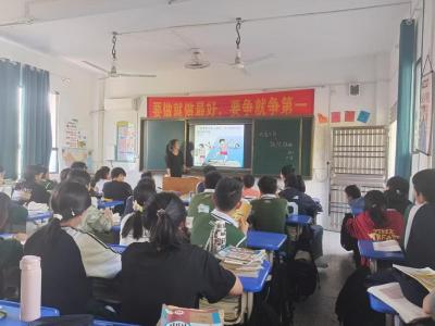 通城县沙堆中学开展防溺水主题教育活动