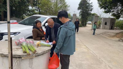 通城县隽水镇利和村：文明祭祀护青山 清明防火保平安