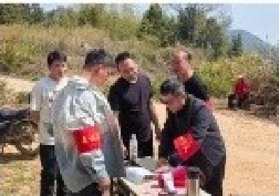 通城县大坪乡：党员干部显担当，筑牢森林“防火墙”