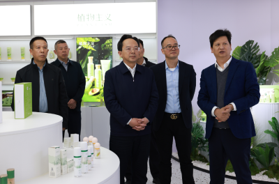 黄建平赴江苏百盟园区管理服务有限公司考察：推动鄂湘赣商贸物流中心项目加快建设
