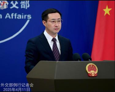  极目锐评丨美国极限施压打关税战，与世界作对只会孤立自己