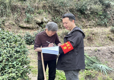 通城县五里镇人大代表“三员联动”织密“防火网”