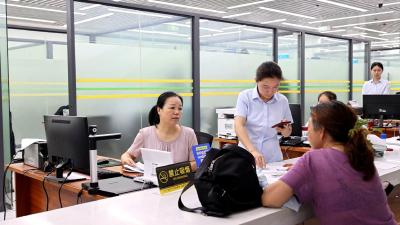 【干部素质提升年】通城县医保局：“一把手”亲自办 为办事群众排忧解难