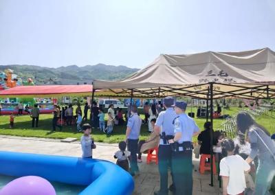 通城公安：用“警察蓝”绘就“五一”假日平安底色