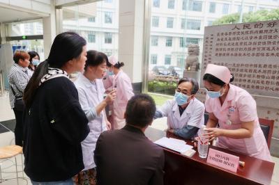 2025年湖北妇女儿童健康行走进通城