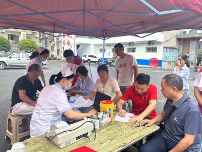爱心汇聚 热血传递丨通城县石南镇开展无偿献血活动