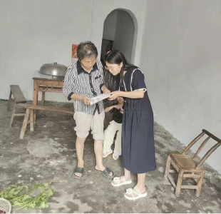 通城县石南镇：禁种铲毒齐发力 宣传踏查守净土