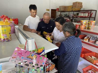 通城县马港镇联合多部门开展校园周边安全检查
