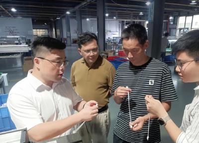 通城县领导带队调研装备制造产业发展情况